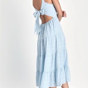 FREEST FEELINGS LIGHT BLUE PLAID TIERED TIE-BACK MIDI DRESS (size medium)